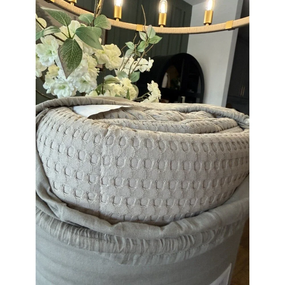 Levtex Home Mills Waffle Quilt Set King Cal King Wheat Cotton Textured $180 MSRP